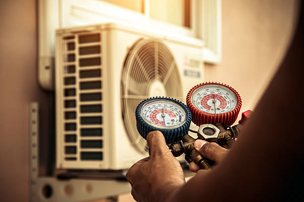 Professional Hvac technician working in Norwood, PA